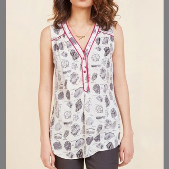 ModCloth Geodes sleeveless top - Picture 1 of 4